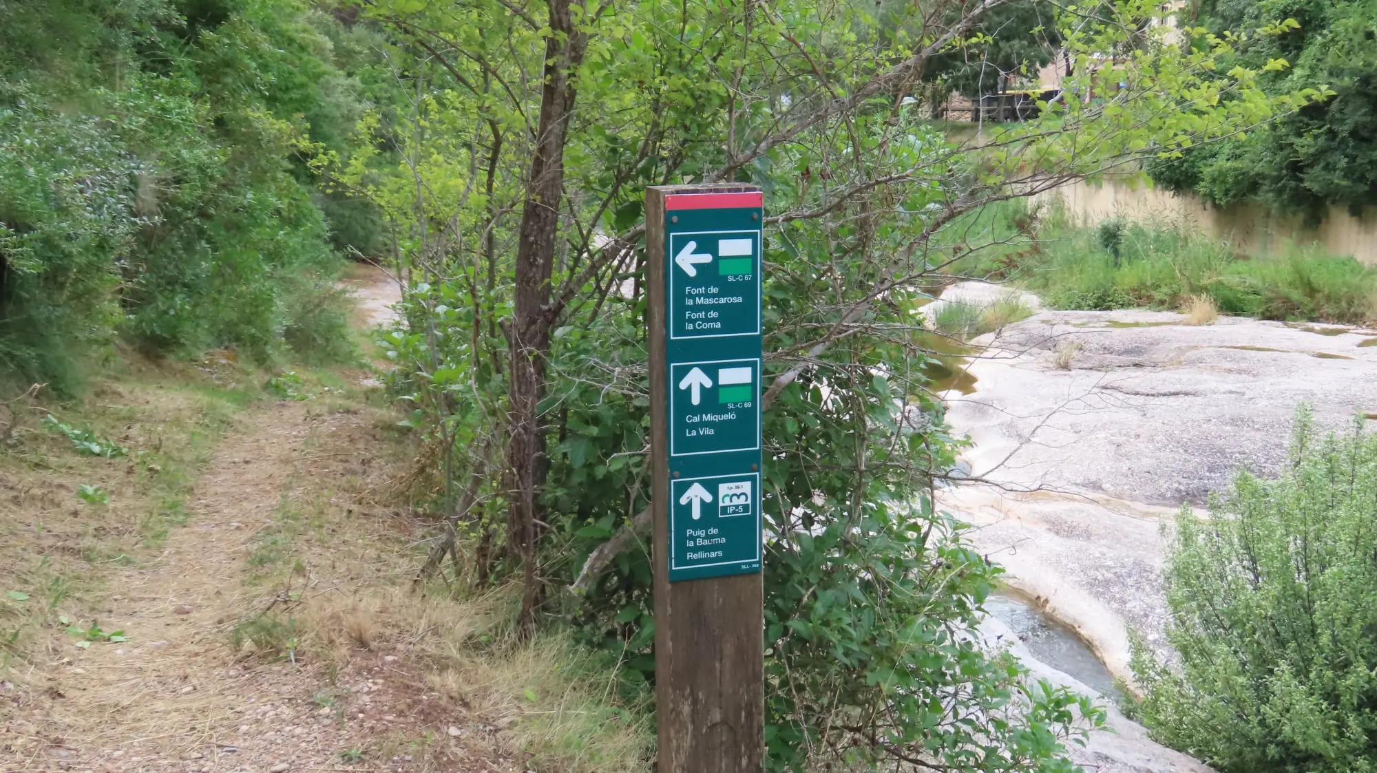 SL-C 66 Les mil Fonts de la riera de Nespres en Mura