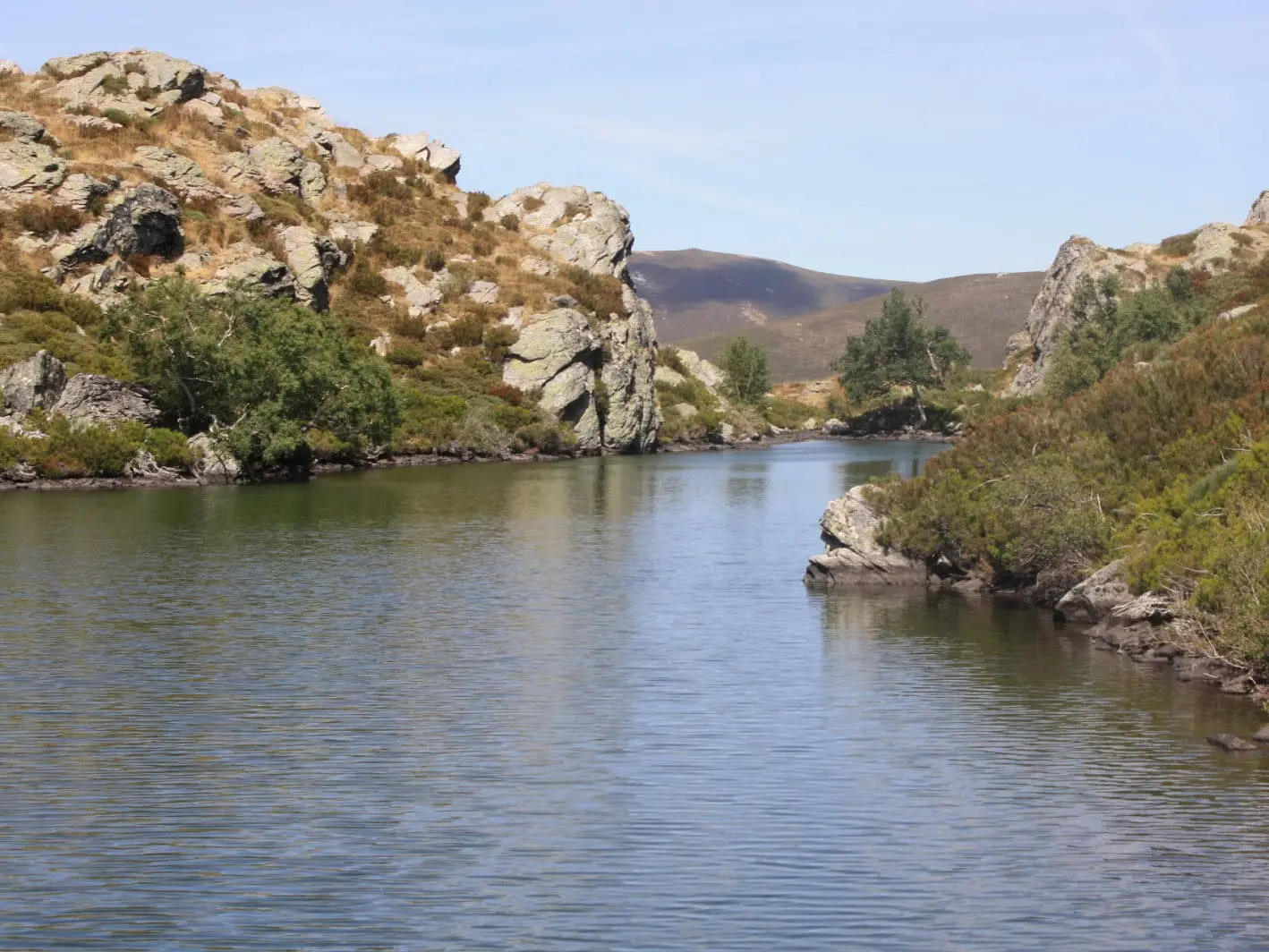Lagunas de Ocelo y A Serpe