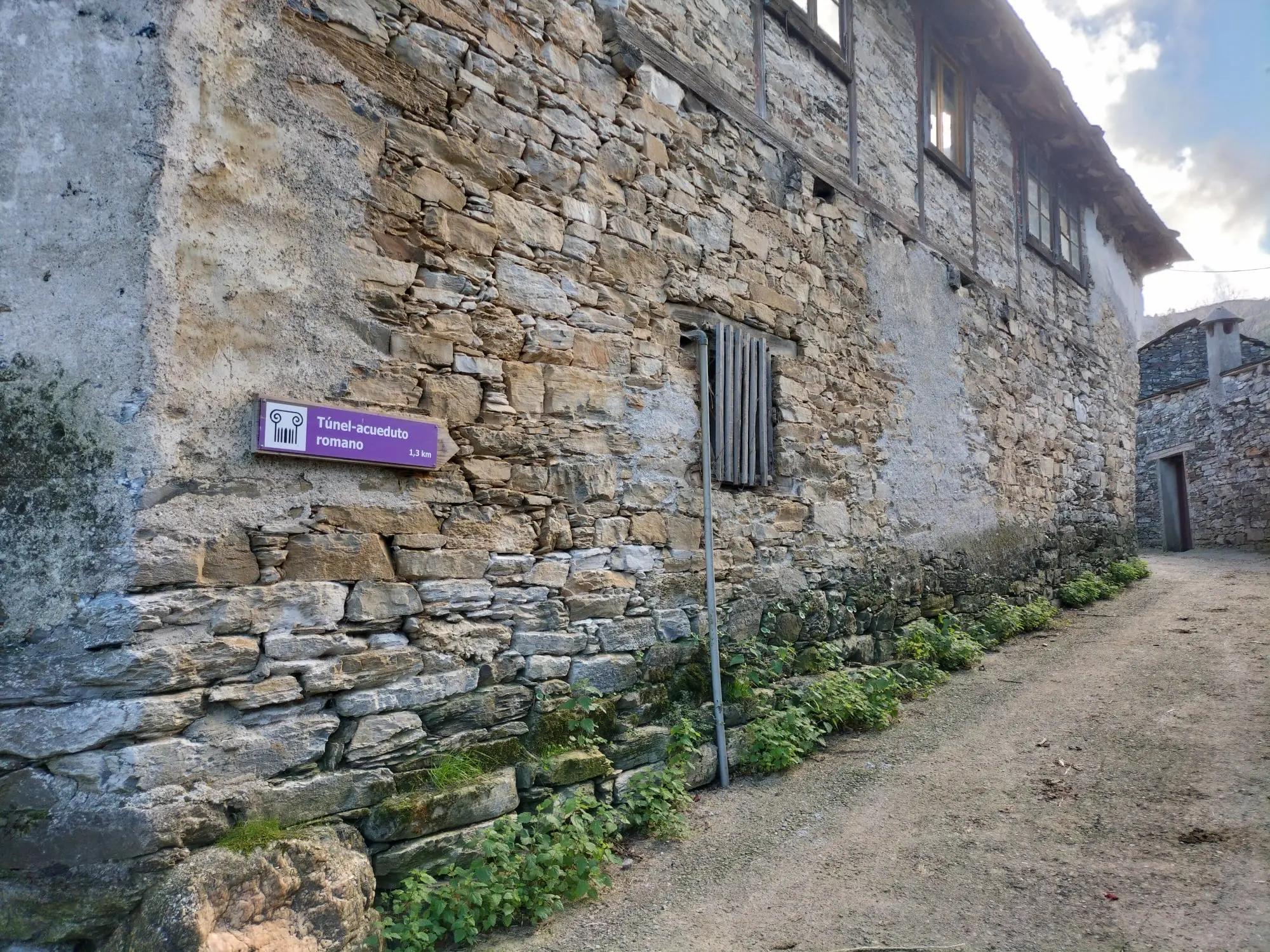 Túnel romano de Romeor